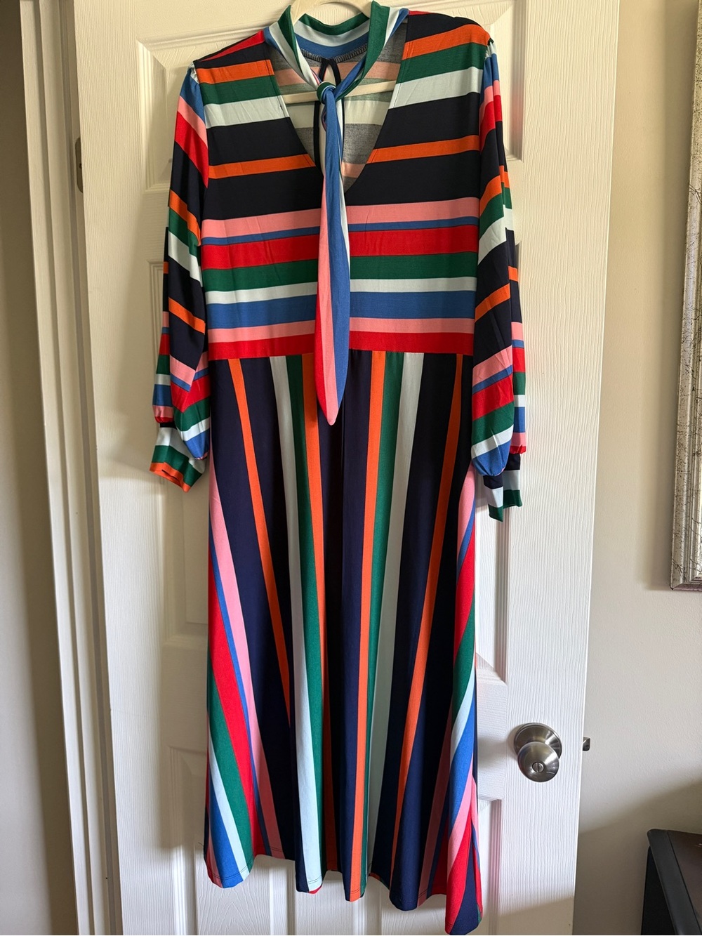 Multicolor Striped Midi Dress with Neck Tie xl